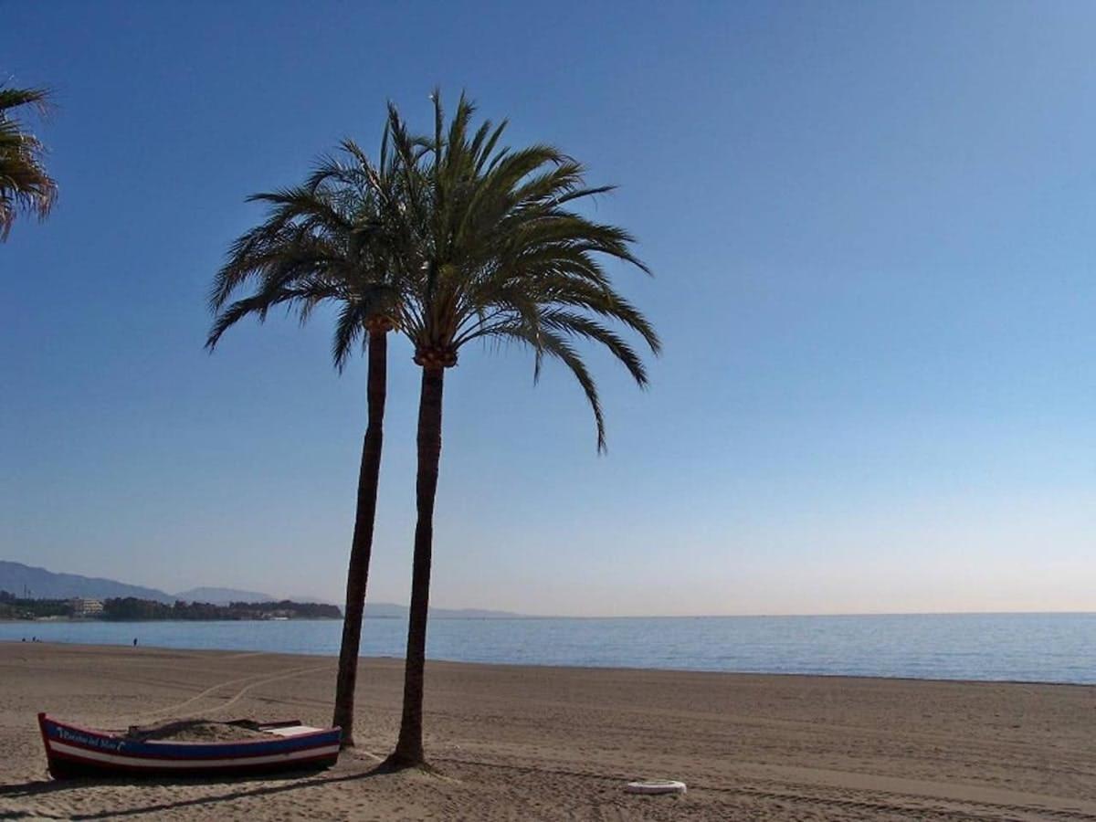 Espectacular Piso En Primera Linea De Playa Estepona Eksteriør billede