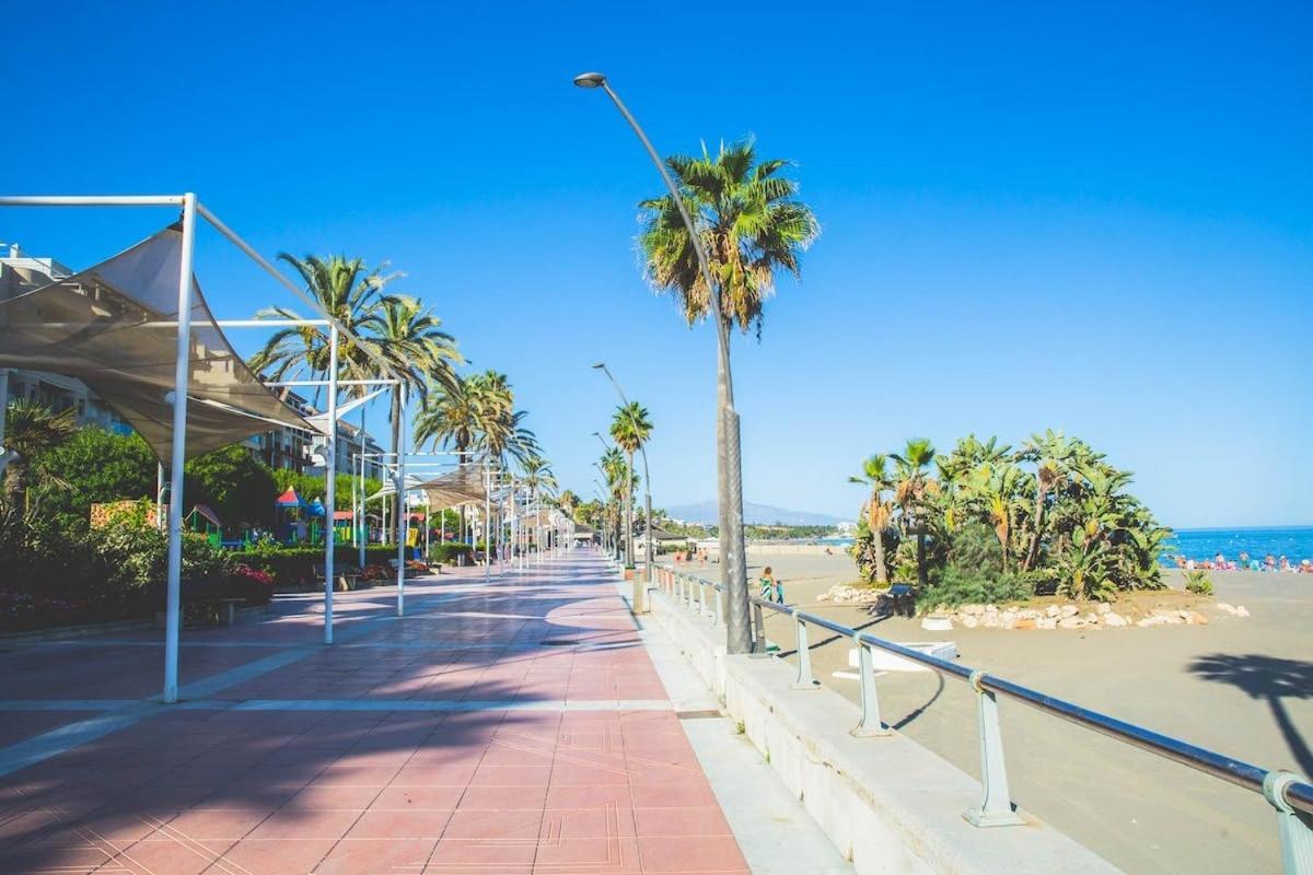 Espectacular Piso En Primera Linea De Playa Estepona Eksteriør billede